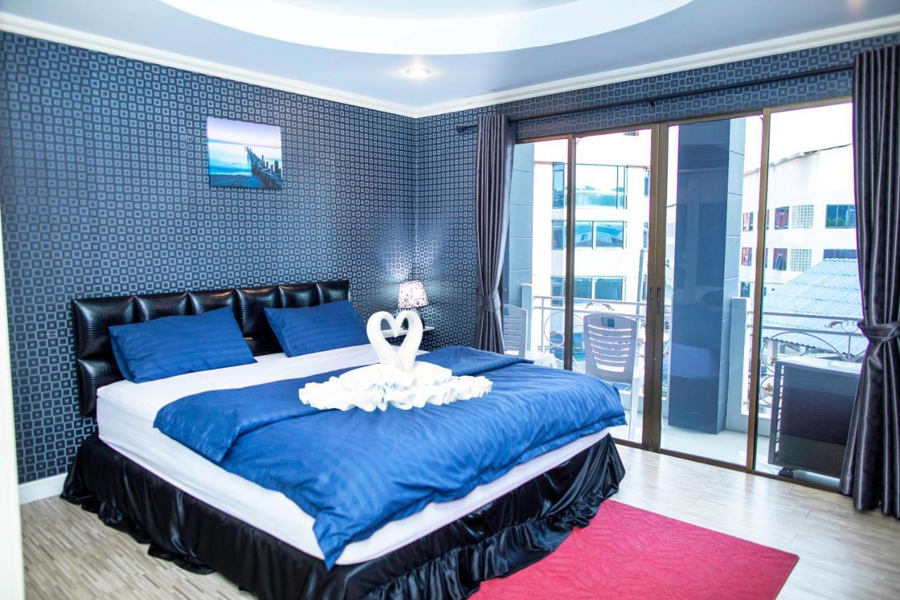 Merry Inn Suites Pattaya Exteriör bild