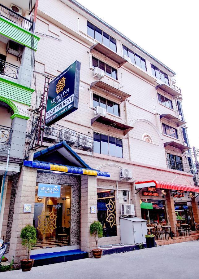 Merry Inn Suites Pattaya Exteriör bild